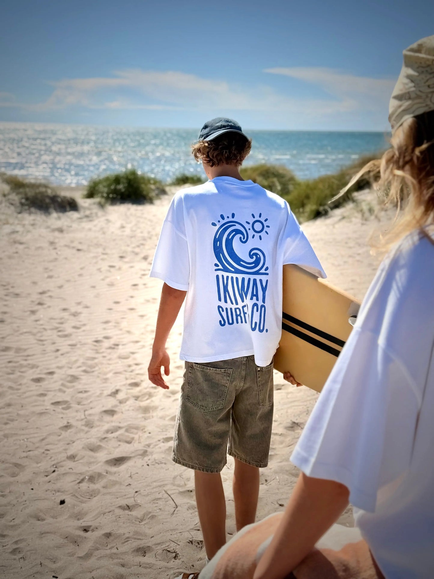 Surf & Co  | T-Shirt — White ikiway
