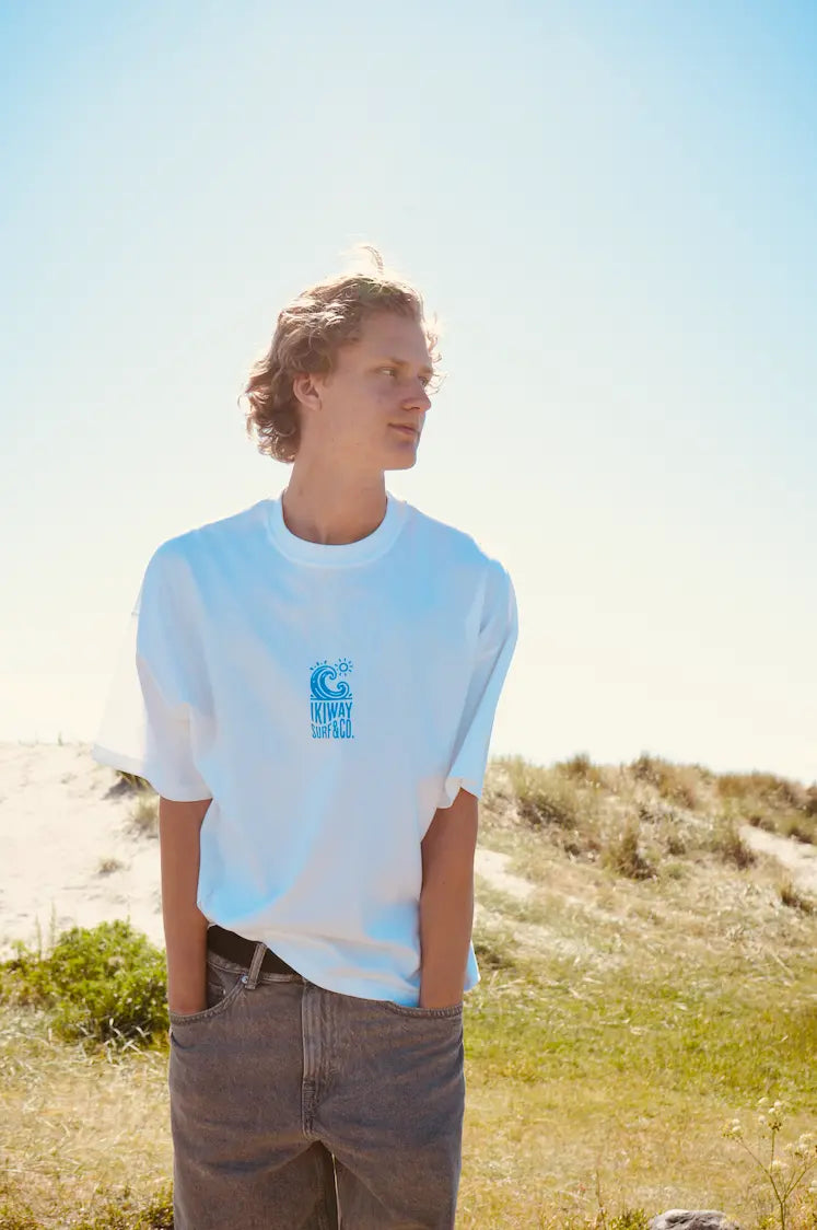 Surf & Co  | T-Shirt — White ikiway